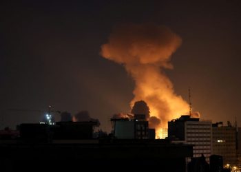 Ιρανική επίθεση κατά αεροπορικών βάσεων στα Ηνωμένα Αραβικά Εμιράτα και το Κουβέιτ