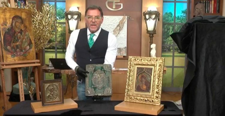 Συνελήφθη ο γνωστός γκαλερίστας Τσαγκαράκης – Το βίντεο με το Ευαγγέλιο του 1745 – Τι απαντά η γκαλερί