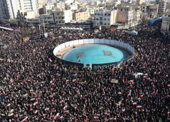 Τεχεράνη: Χιλιάδες συγκεντρώθηκαν για να εκφράσουν την υποστήριξή τους στον νέο ανώτατο ηγέτη