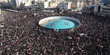 Τεχεράνη: Χιλιάδες συγκεντρώθηκαν για να εκφράσουν την υποστήριξή τους στον νέο ανώτατο ηγέτη