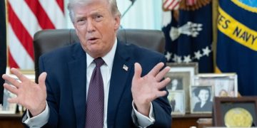 ΗΠΑ: Ο Τραμπ συζήτησε τη νέα πρόταση του Ιράν με τους συμβούλους του