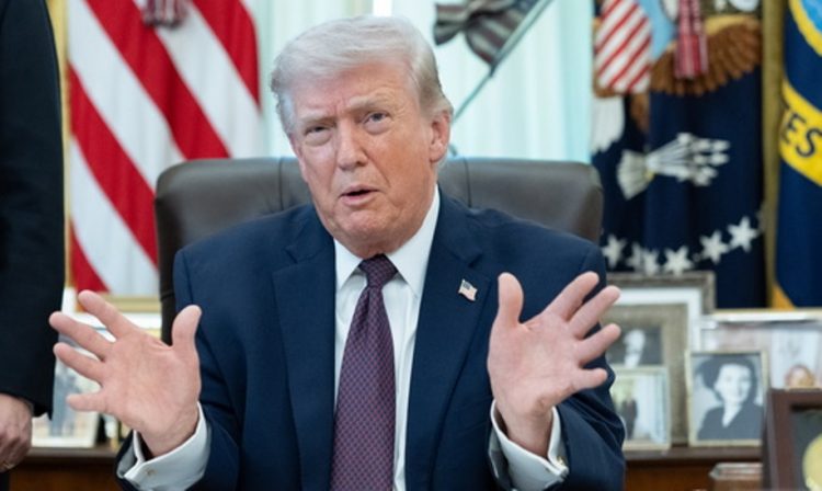 Τραμπ: «Η συμφωνία με το Ιράν θα υπογραφεί σήμερα στο Πακιστάν» – Πρόθυμος να συναντηθεί με την ηγεσία της Τεχεράνης