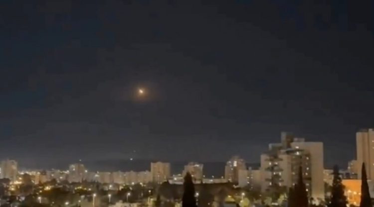 Ισραήλ: Σειρήνες συναγερμού για νέα πυραυλική επίθεση από το Ιράν
