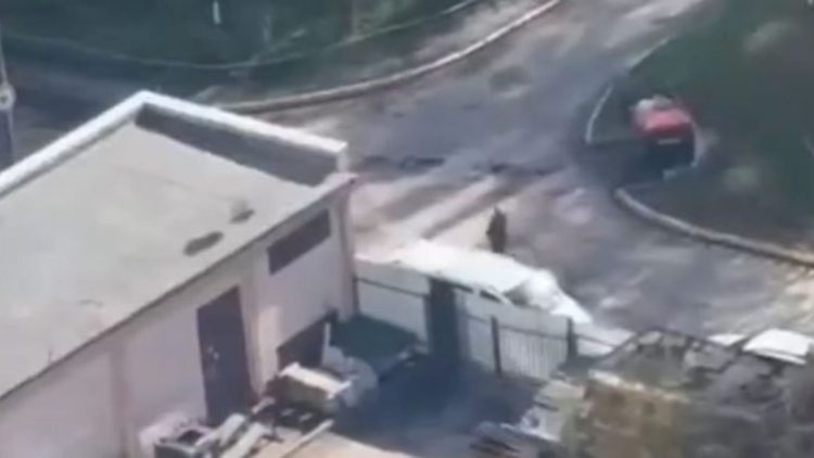 Ένοπλος άνοιξε πυρ στο Κίεβο: Τουλάχιστον πέντε νεκροί – Σκοτώθηκε σε επιχείρηση της αστυνομίας ο δράστης