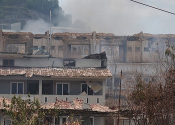 Μαλαισία: Μεγάλη πυρκαγιά κατέστρεψε τουλάχιστον 1000 σπίτια – Χιλιάδες άνθρωποι αναγκάστηκαν να εγκαταλείψουν τις εστίες τους