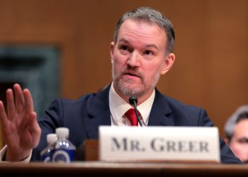 Εμπορικός αντιπρόσωπος ΗΠΑ: Τα πράγματα θα γίνουν πολύπλοκα αν η Κίνα εμπλακεί στο Ιράν