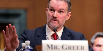 Εμπορικός αντιπρόσωπος ΗΠΑ: Τα πράγματα θα γίνουν πολύπλοκα αν η Κίνα εμπλακεί στο Ιράν