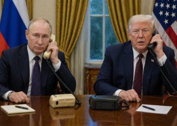 Επικοινωνία Πούτιν-Τραμπ: Ο Ρώσος προέδρος πρότεινε προσωρινή εκεχειρία στην Ουκρανία