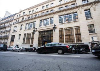 Γαλλία: Σε προσωρινή κράτηση τέσσερις ύποπτοι για την αποτραπείσα επίθεση στην Bank of America στο Παρίσι