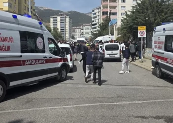 Επίθεση σε σχολείο στην Τουρκία: Γιος του πρώην αστυνομικού διευθυντή της περιοχής ο δράστης – Εννέα οι νεκροί